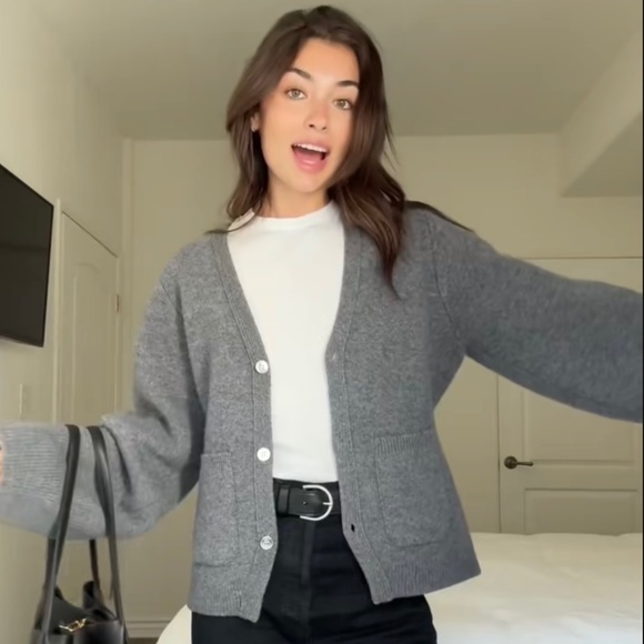 Almina Concept V Neck Cardigan Sweater Merino Wool S Grey Gray NWOT - Picture 13 of 14